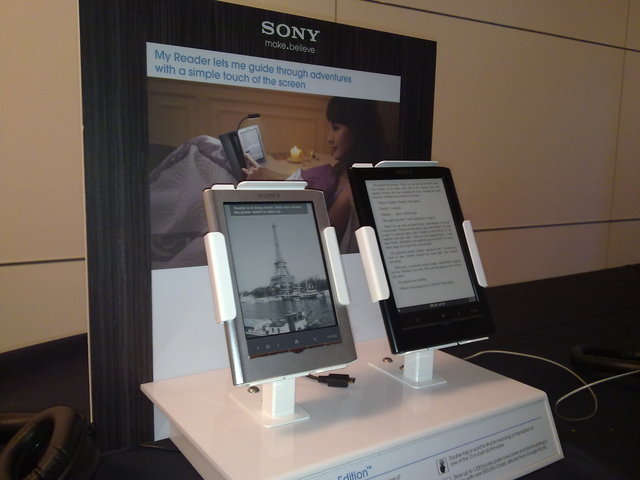 Sony Reader range top.jpg